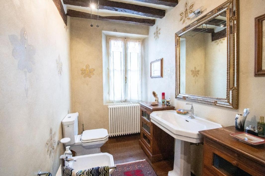 Villa Ottocentesca Immersa Nel Verde Montecavolo Extérieur photo