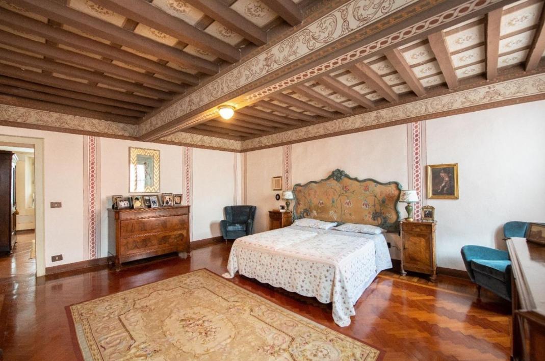 Villa Ottocentesca Immersa Nel Verde Montecavolo Extérieur photo