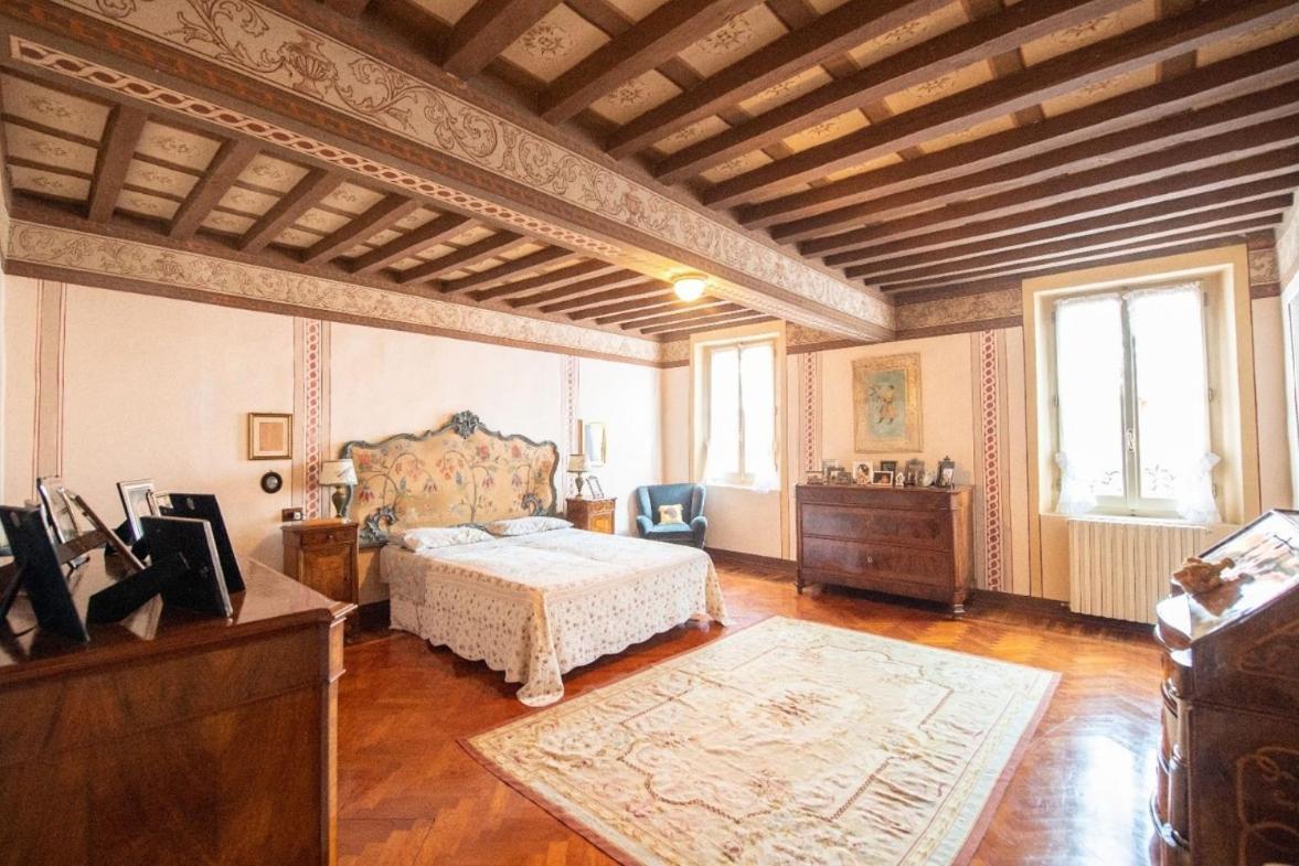 Villa Ottocentesca Immersa Nel Verde Montecavolo Extérieur photo